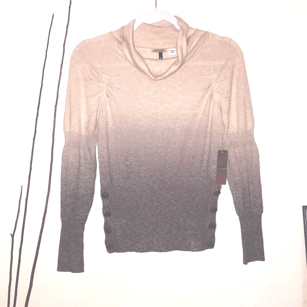 Language Ombré tonal side button slight turtleneck sweater